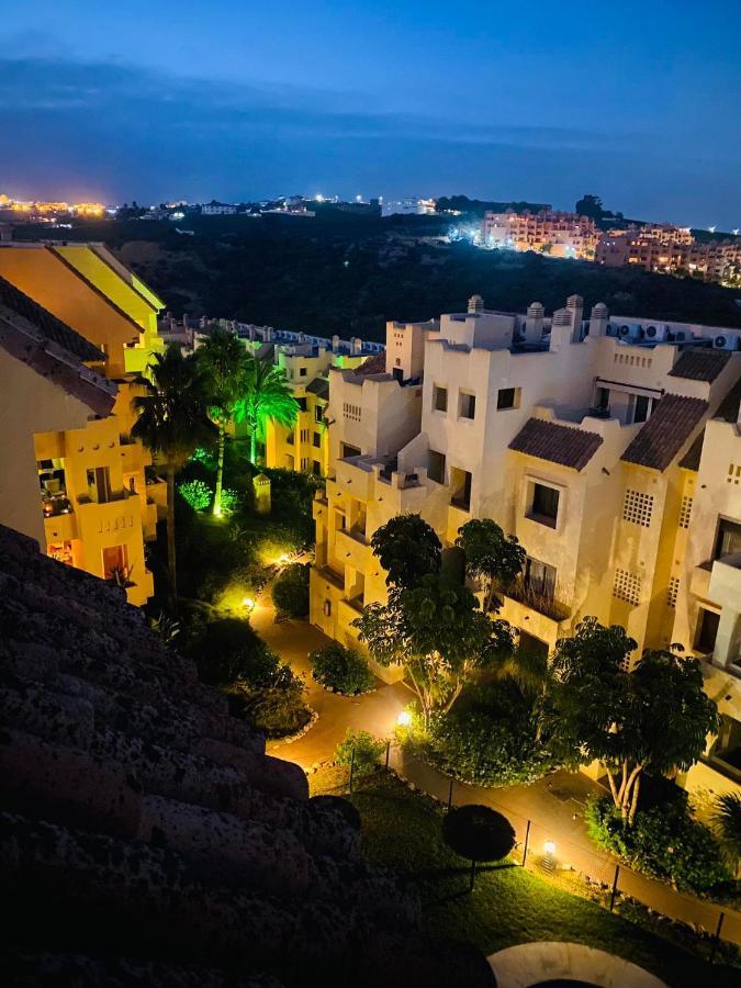 Duquesa Village Манільва Екстер'єр фото